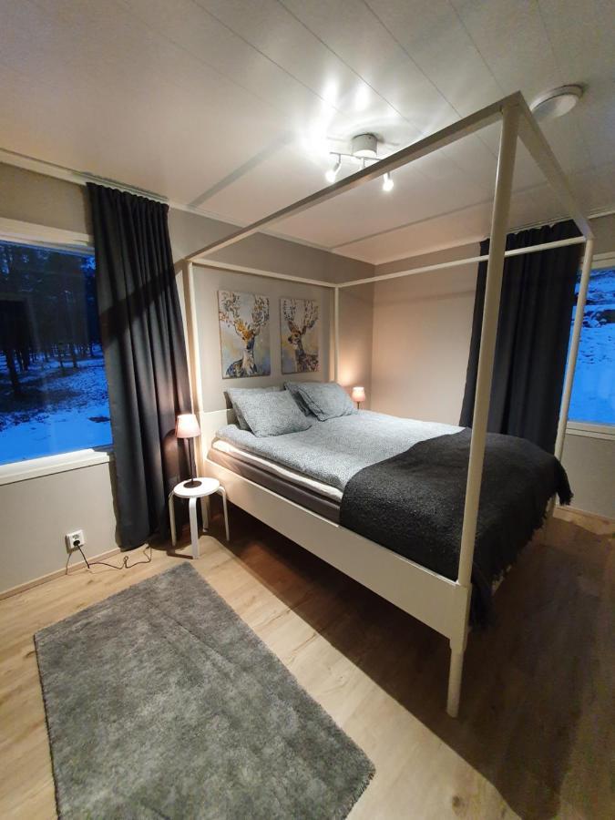Vaere Holiday Home - Lakeside Relaxation Point Inari Luaran gambar